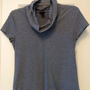 2/$12 🌟 Ann Taylor cowl neck tee, size M